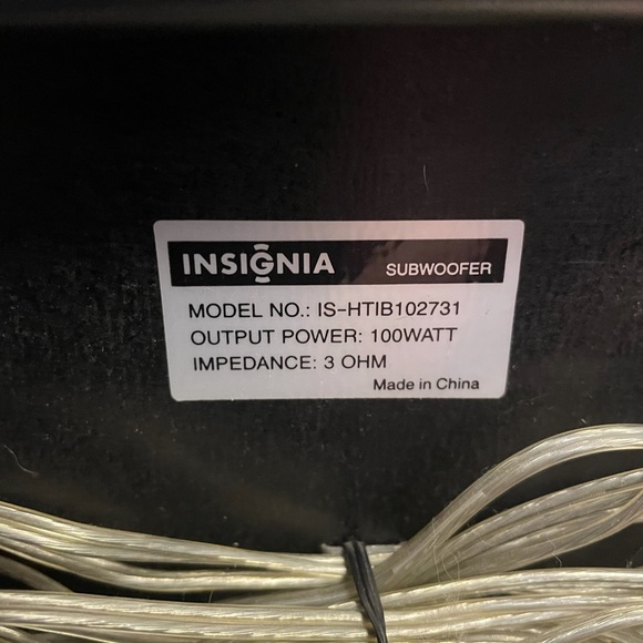Home audio subwoofer by Insignia - Picture 3 of 10